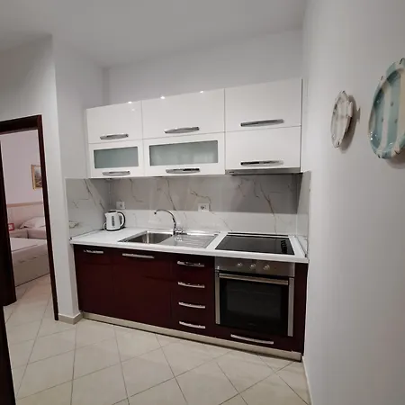 Alvi Hotel Sarande
